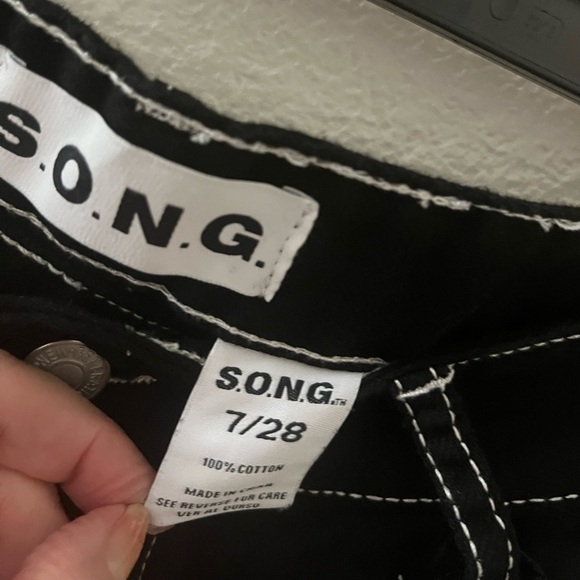 S.O.N.G. 100% Cotton Black Carpenter Style Pant With White Stitching Size 7 EUC - Picture 3 of 11